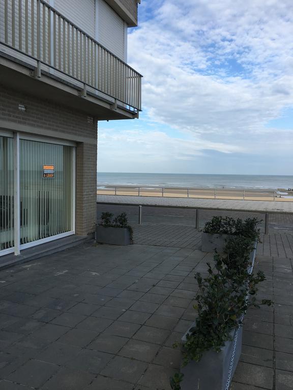 Au Gre Du Vent Apartment Koksijde Luaran gambar