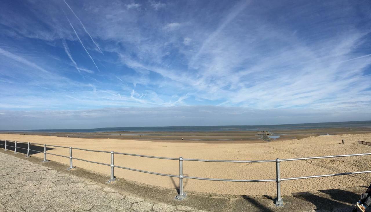 Au Gre Du Vent Apartment Koksijde Luaran gambar